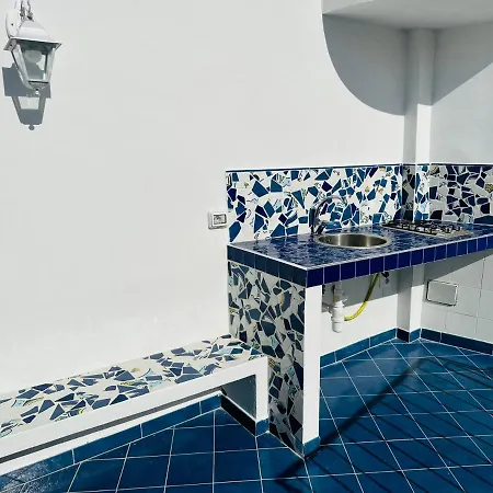 Casa Delle Rose - Immobilevante Ponza